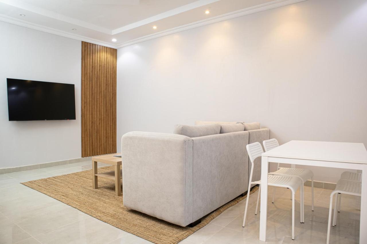 Luxurious Family Apartments 15Mins Drive To Al-Masjid Nabawi - Nozol Noor 4 Medína Exteriér fotografie